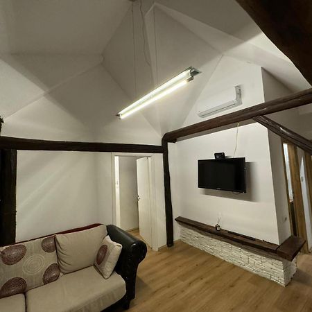 Апартаменти Apartman Buzanova Загреб Екстер'єр фото